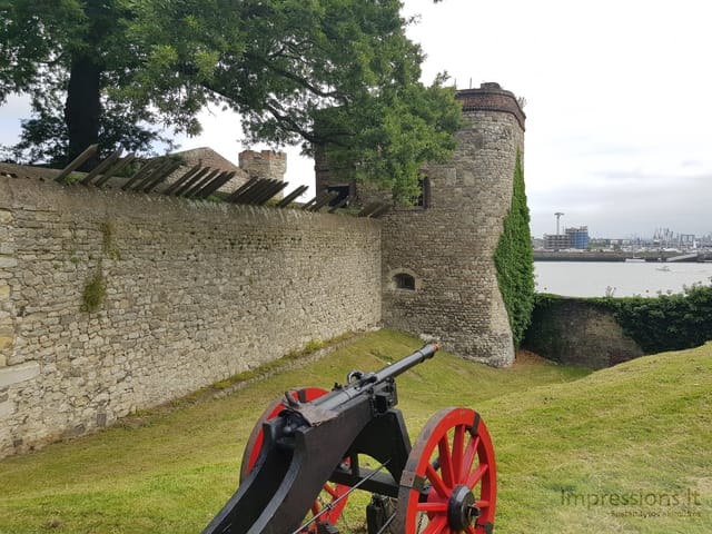 Upnor pilaitė su teminiais gyventojais
