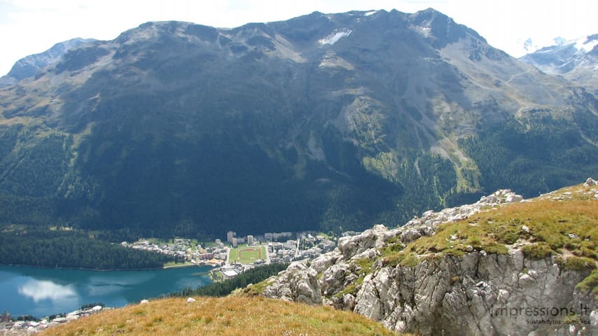 Corviglia viršukalnė vasarą