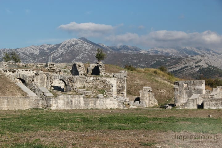 Solin griuvėsiai