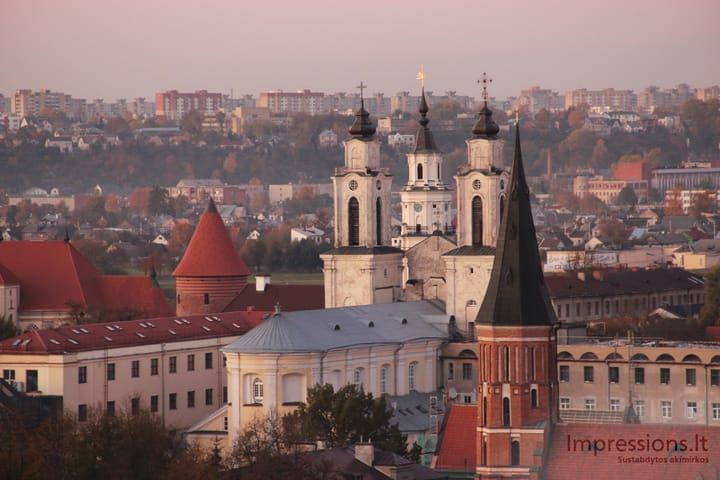 Kauno Rotušės ir bažnyčių bokštai