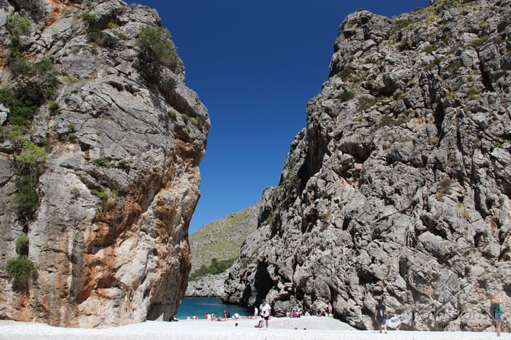 Port de Sa Calobra siaurasis paplūdymys
