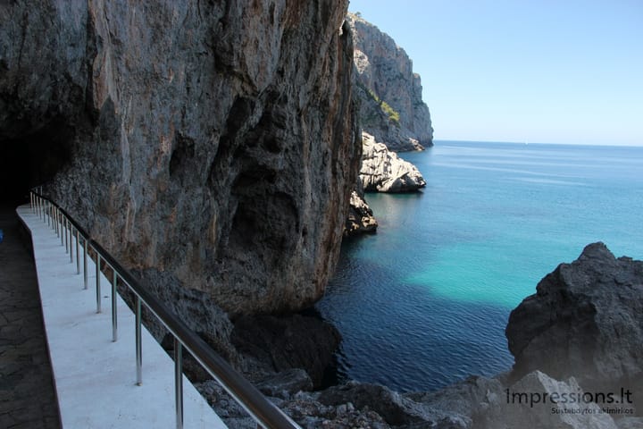Port de Sa Calobra pakeliuj į paplūdymį