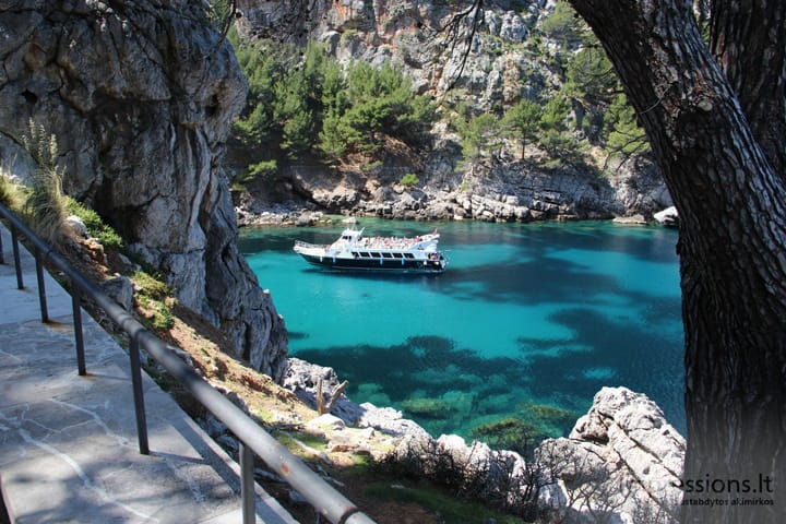 Port de Sa Calobra pakeliuj į paplūdymį