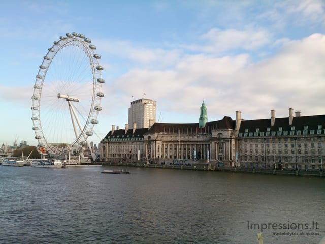 Londonas mobiliai gruodį