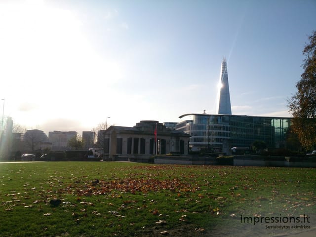 Londonas mobiliai gruodį