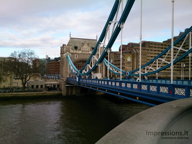 Garsusis Londono tiltas "London Bridge"