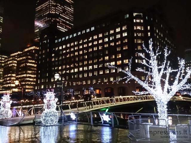 Canary Wharf verslo centrų pastatai