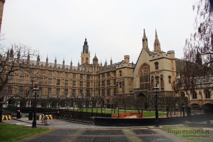Londono gatvės dieną