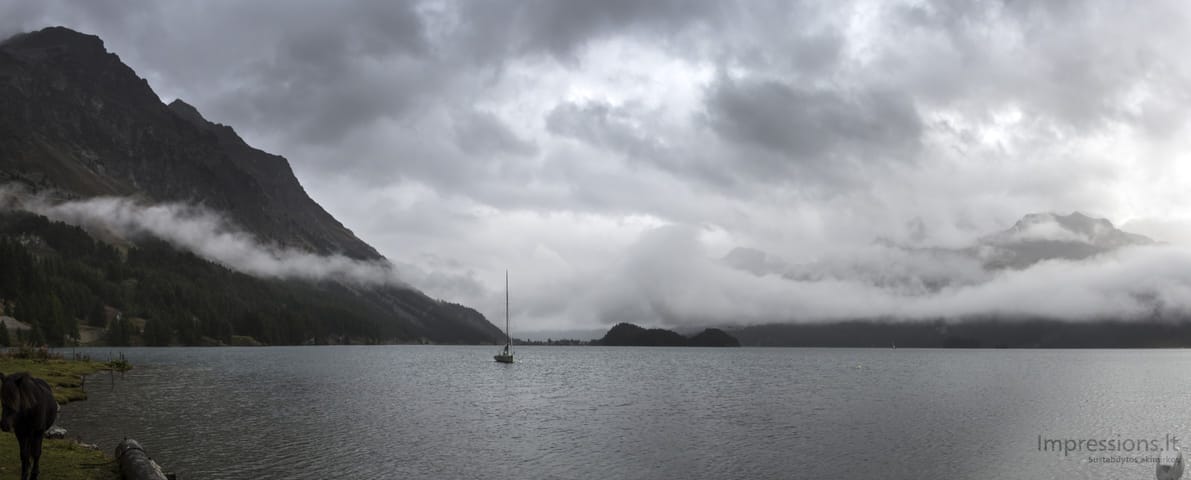 Silsersee ežeras prie Maloja. Alpės, Šveicarija.