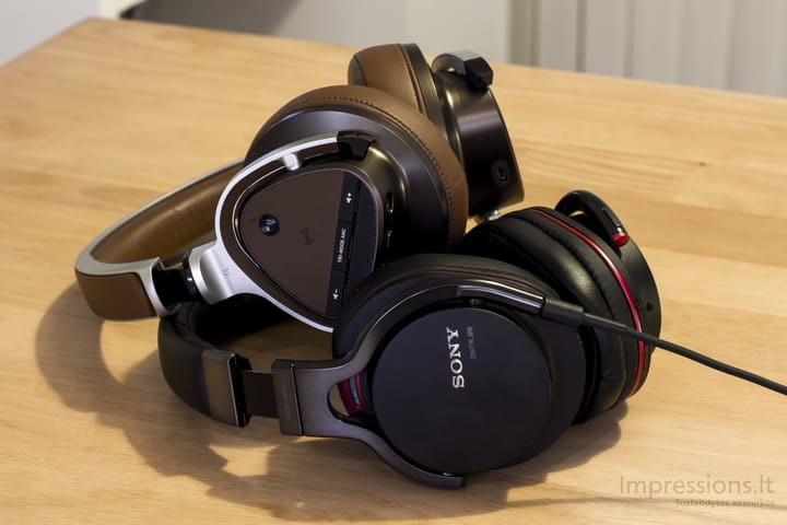 Creative Aurvana Platinum prieš SONY MDR1RNC