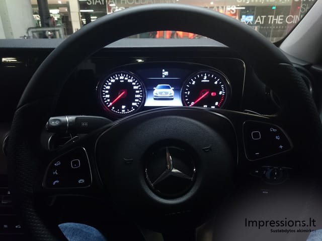 Mercedes Benz E220 `2016