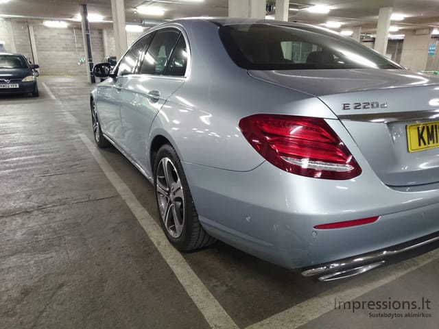 Mercedes Benz E220 `2016