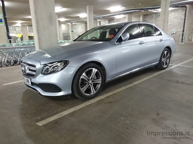 Mercedes Benz E220 `2016