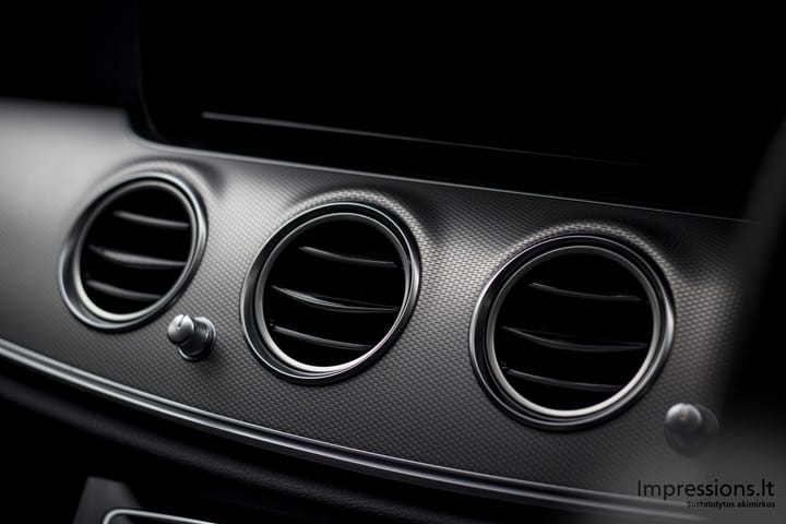 Mercedes Benz E220 `2016