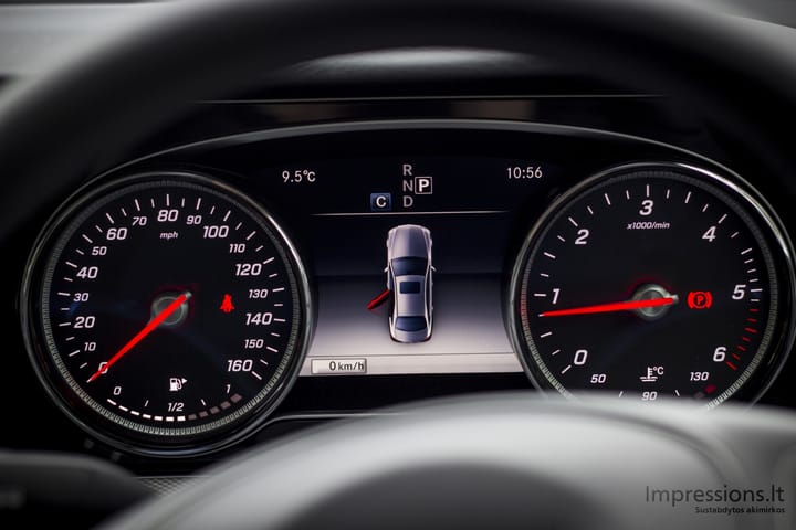 Mercedes Benz E220 `2016