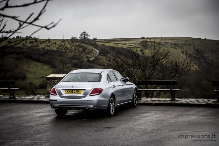 Mercedes Benz E220 `2016