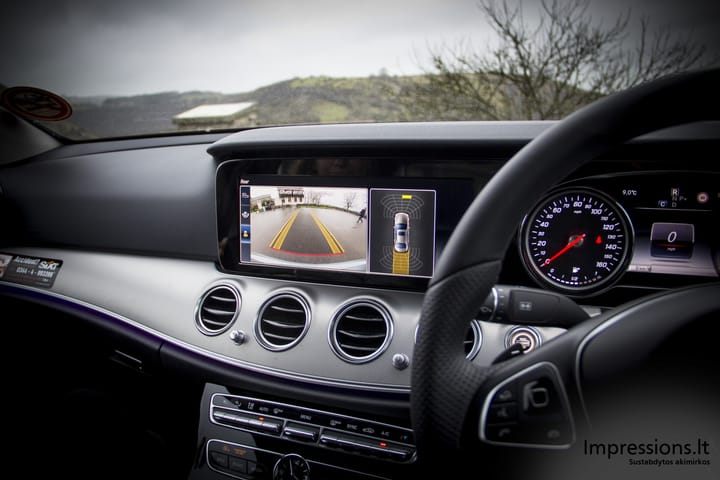 Mercedes Benz E220 `2016
