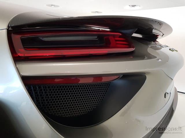 Stuttgart Porsche muziejus