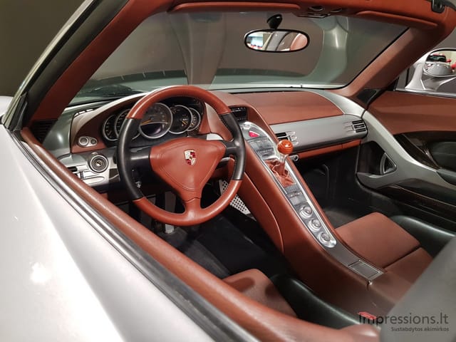 Stuttgart Porsche muziejus