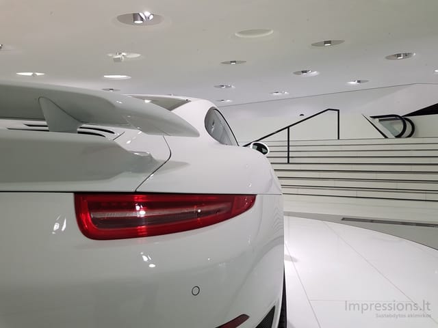 Stuttgart Porsche muziejus