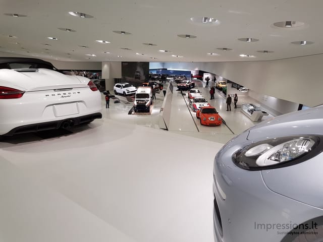 Stuttgart Porsche muziejus