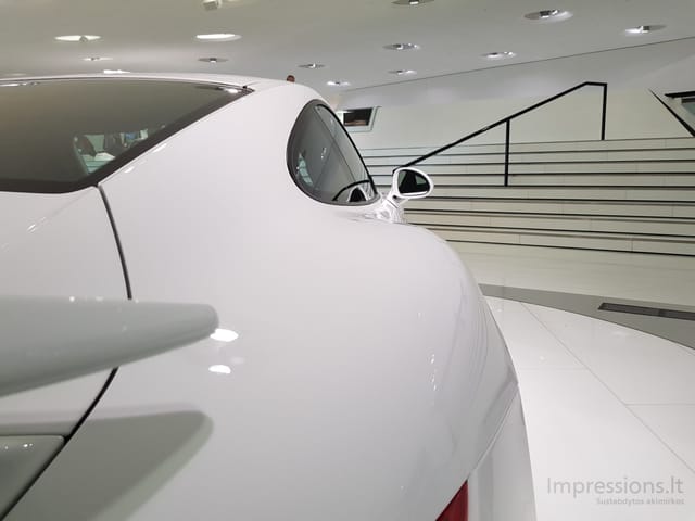 Stuttgart Porsche muziejus