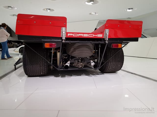 Stuttgart Porsche muziejus
