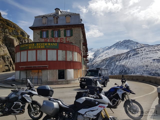 James Bond pėdsakais per Alpes