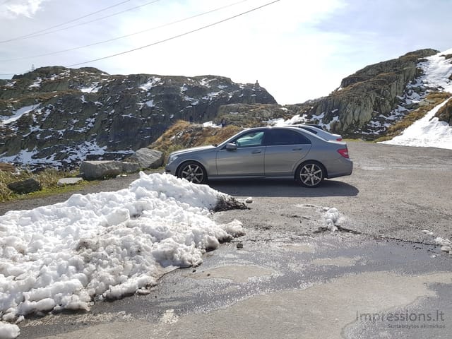 James Bond pėdsakais per Alpes